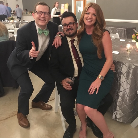 Meet your posher! - Picture 5 of 5